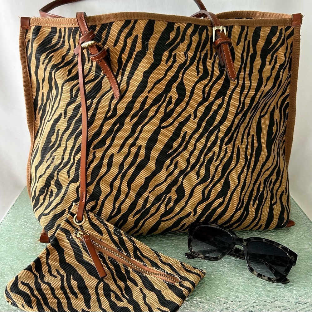 Canvas Tiger Stripe Patterned Tote and Matching Pouch